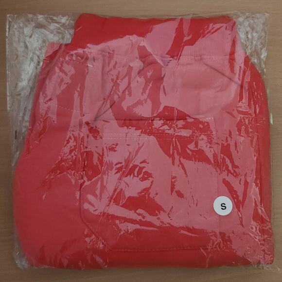 LA DETRESSE Blaze cut off Bermuda comfy athleisure red sweat shorts Size S NEW - Picture 6 of 6